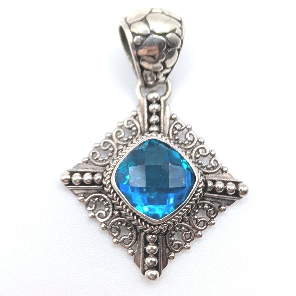 Sarda Bali Sterling Silver 925 Blue Topaz Filigree Diamond Shaped Pendant